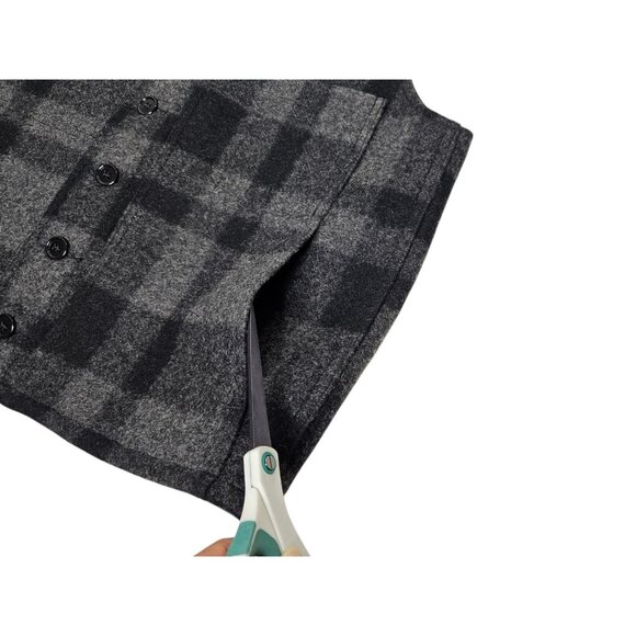 Vintage Filson Mackinaw Wool Vest Gray Buffalo Plaid Men's Size 43 Buttoned USA - Picture 5 of 8